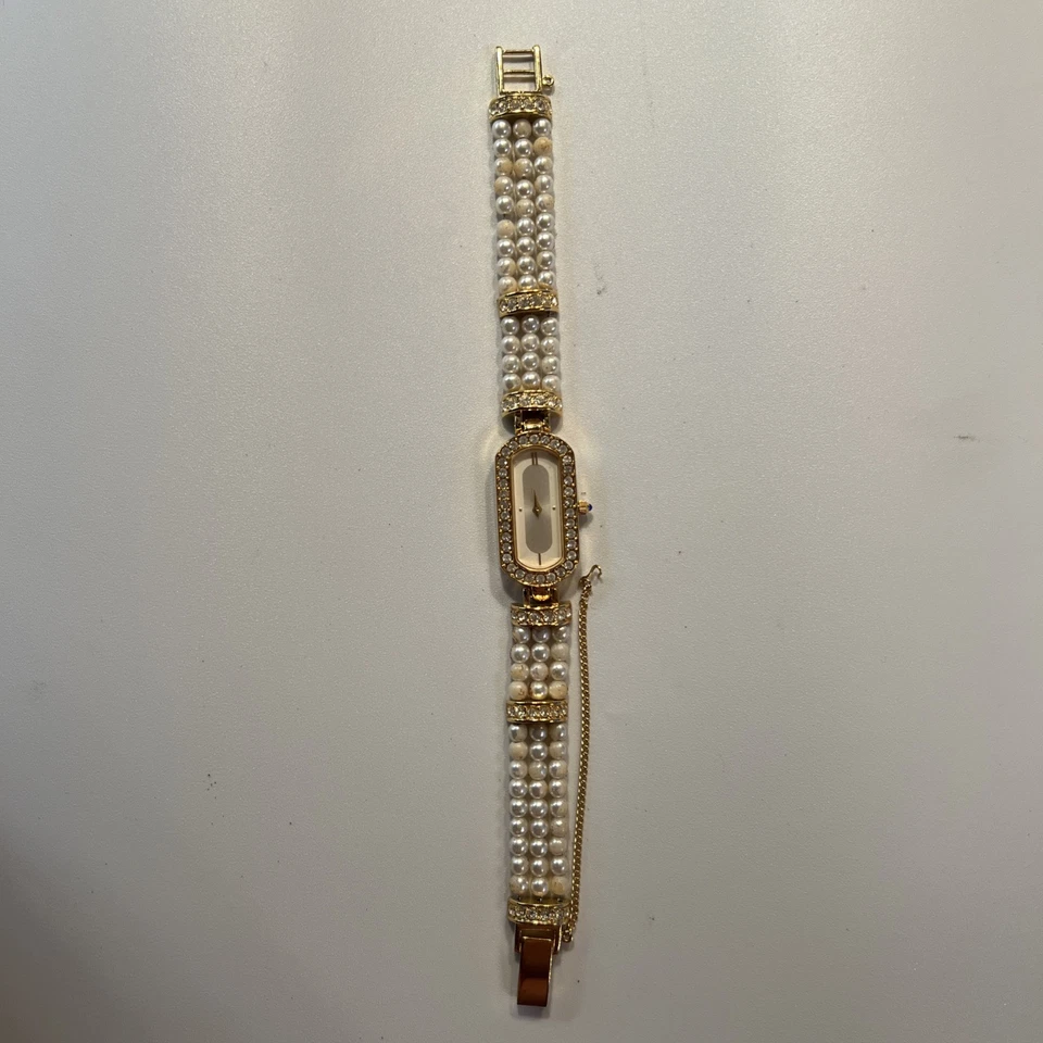 Reloj Pulsera Vintage Elizabeth Taylor Estrella de Noche Perla Dorada en Caja Original Foto 3 de 4