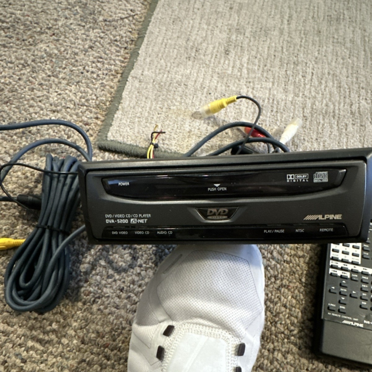 Alpine DVA-5200 CD DVD Player with Remote Control And A Screen | eBay