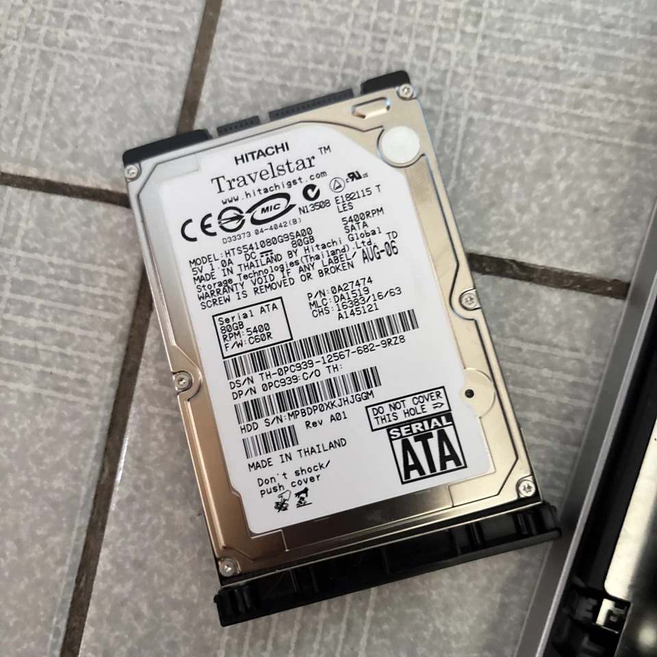 Dell Inspiron 6400 Laptop 1GB RAM 80GB HDD DVD *Faulty - Cracked Screen - Image 2 of 4