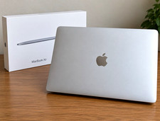 Apple MacBook Air 13 Zoll (2020) Intel Core i3 8GB RAM 256GB SSD Silber