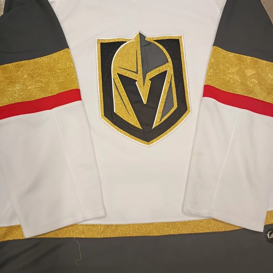 👾NHL Adidas Vegas Golden Knights Authentic Away Jersey White Gold Black Sz 50 - Image 2 of 4
