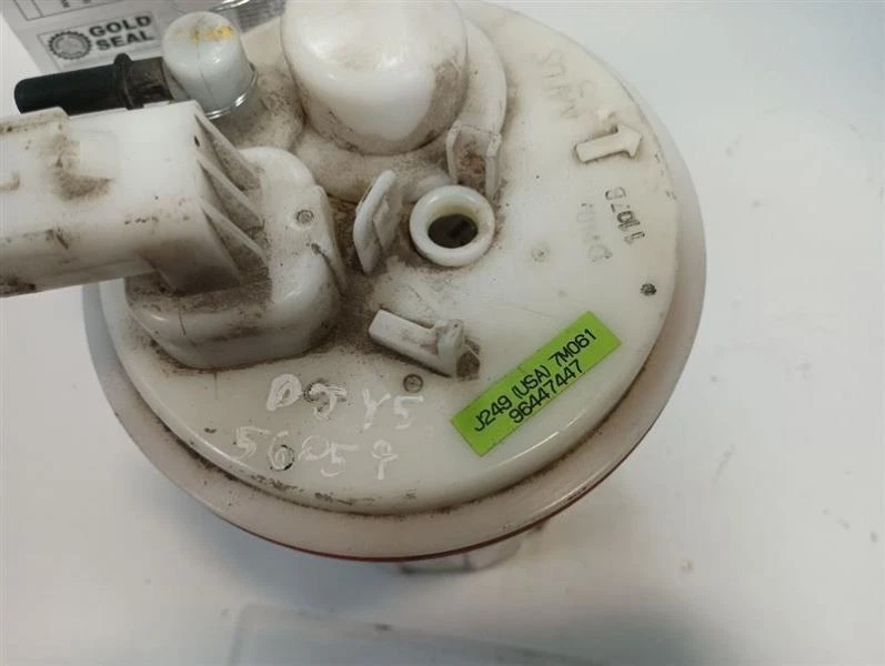 Conjunto de bomba de combustible Suzuki Forenza 2008 2,0 L 7414547 Foto 2 de 4