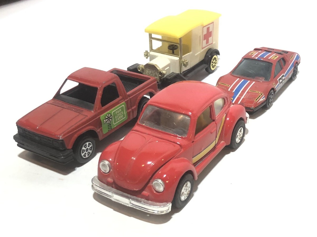 Toy Cars 1/36 1/43 Scale Lot of 4 Tootsietoy Chevy S10 VW Bug