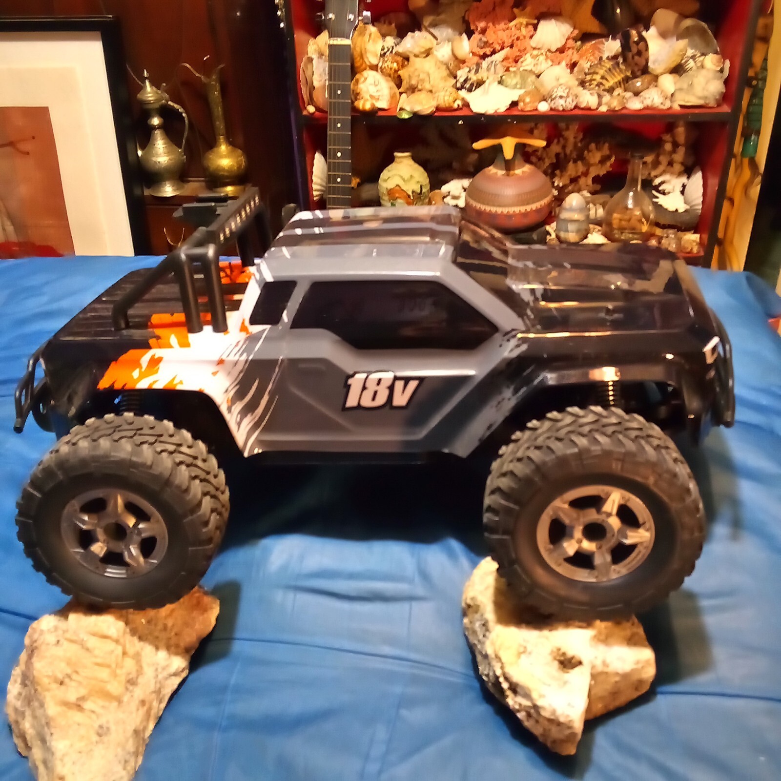 Uproar P3800 RC Truck Ryobi 18V Remote Control Chassis & Battery