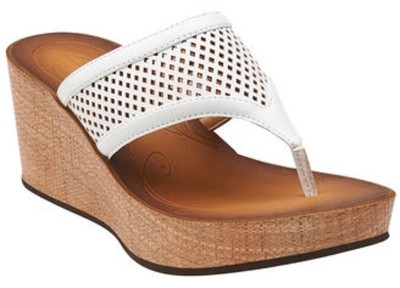 clarks collection women's avaleen ocean platform wedge thong sandals
