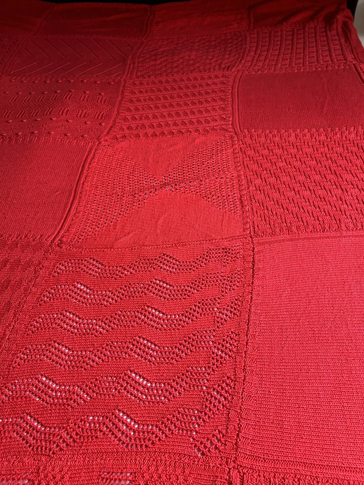 Tagesdecke Handmade in Rot 220 x 240cm echtes Unikat  - Bild 4 von 4