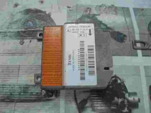 Airbagsensor Airbagsteuergerät Mercedes W212 E-Class 0018202126 MRSZ29169 K1