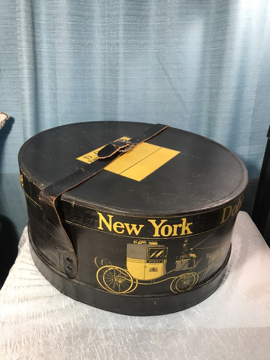 Vintage Dobbs Fifth Avenue New York Horse and Carriage Black Vintage Dobbs Fifth Avenue New York Horse and Carriage Black