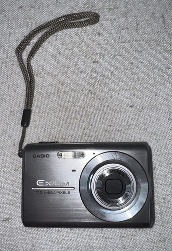 Casio Exilim EX-Z75 Digital Camera 7.2MP Silver W/ HDMI Case Logic Not Tested - Picture 2 of 10