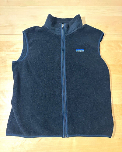 Vintage 90’s Patagonia Black Full Zip Fleece Vest Men’s L made in USA