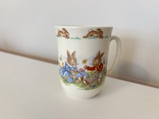 Royal Doulton Spring Bunnykins Fine Bone China 3.5  English Mug Daisy Flowers
