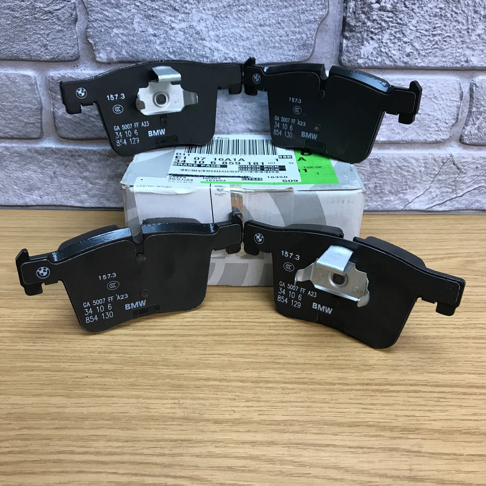 GENUINE BMW F22, F23, F34, F36 LCI etc, Brake Pads Kit 34106859181. FRONT  32D - Image 2 of 4