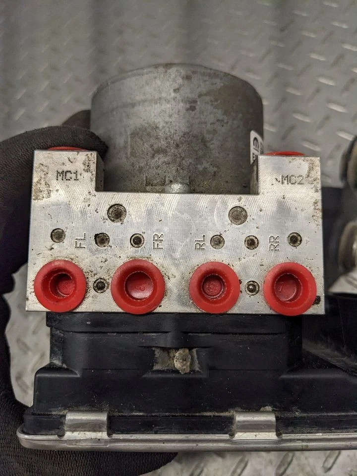 Anti-Lock Brake Part Assembly New Style Fits 19-23 DODGE 1500 PICKUP 1163658 - Image 2 of 4