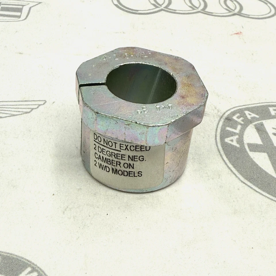 Ford Bronco Moog 1990-2003 Kit de inclinación de rueda de alineación/montaje de buje K8984 Foto 4 de 4