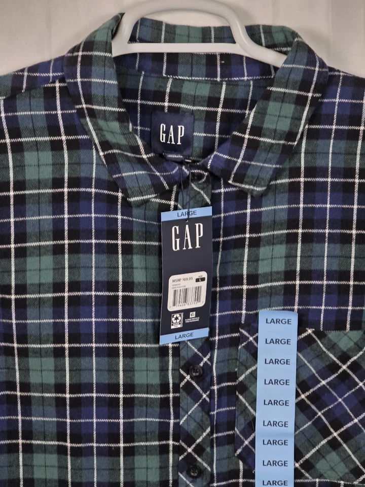 NWT Gap Women’s Large Relaxed Fit Plaid Green & Blue Flannel Long Sleeve Shirt - Image 2 of 4