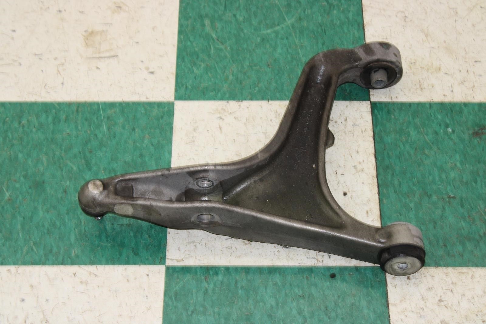 Maserati Ghibli 2014-2017 Front Left Lower Control arm
