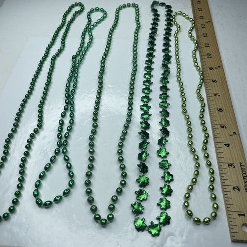 A Lot Bulk Vtg Retro Necklaces Boho Fashion Green Mardi Gras - Picture 3 of 4