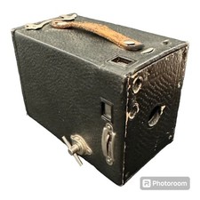 Kodak Brownie No 2 Model D Box Camera, Vintage Photography Antique Eastman Shell