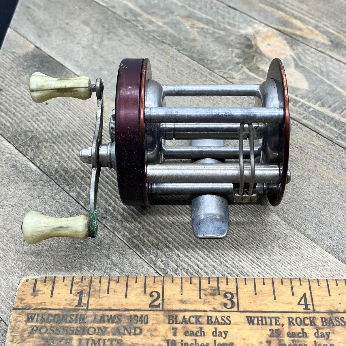 リール SHAKESPEARE SUPERIOR 1906 Vintage Shakespeare Superior 1906 Model ED Fishing Reel USA