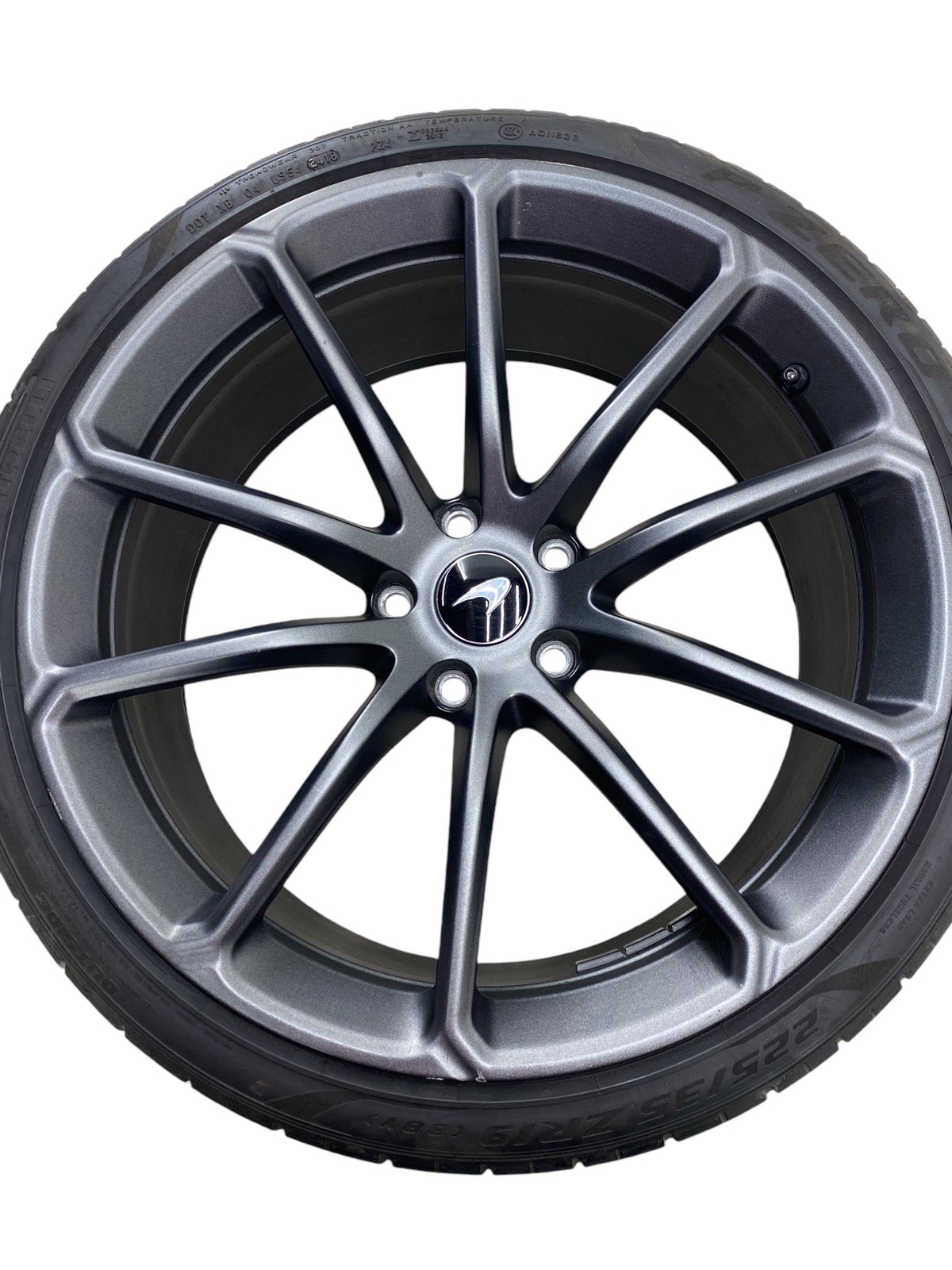 2015-2021 MCLAREN 570S 19x8 WHEEL RIM GRAY 5x112 PIRELLI P ZERO PZ4 225/35ZR19