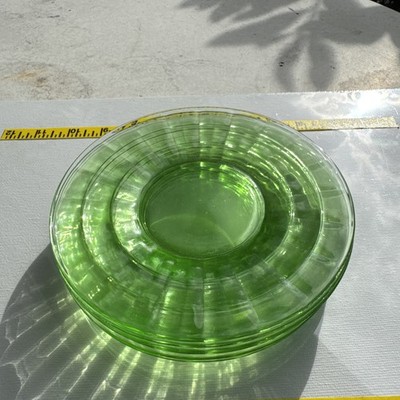 Set of 6 Green Uranium Depression Glass Plates 6  Block Optic by Hocking UV Glow