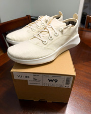 Allbirds Women  s Natural White Merino Wool Washable Low Top Sneakers 9 EU39