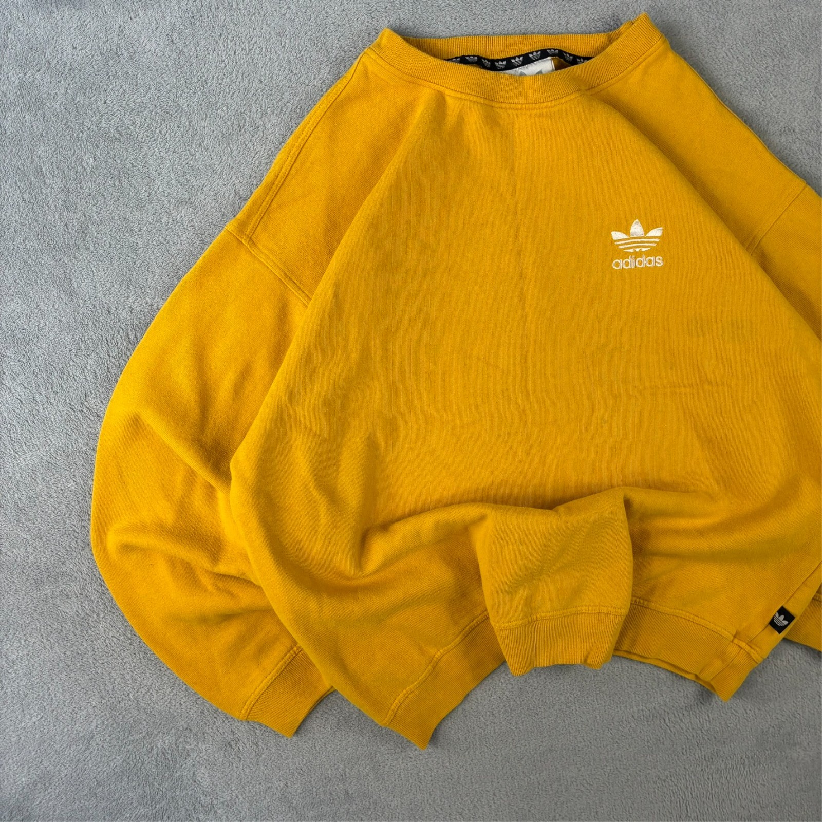 Vintage Adidas 1990's Yellow Trefoil Spellout Size 42/44 Large Sweatshirt image 3