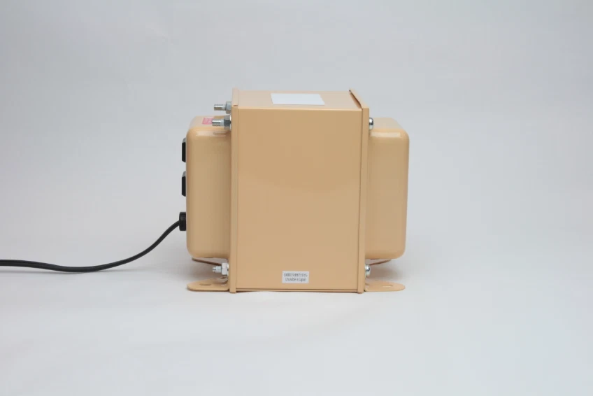 Nissyo NDF550EX Step Down Transformer 550W 240V to 100V Voltage Converter Japan - Image 2 of 4