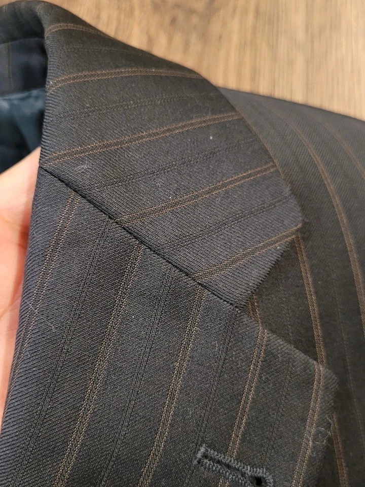 Hugo Boss Pinstripe Blazer Sport Coat Wool 110's US Made Mens 40R - Image 3 of 4