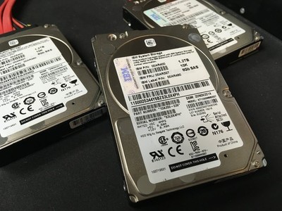 *LOT OF 9* IBM D050 1.2TB 10K 6G 2.5'' SAS IBM A040 ST1200MM0007 *512 FORMAT