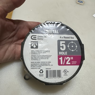 Commercial Electric 4'' Round Box 5 Hole 1/2'' Threaded Outlets 677531