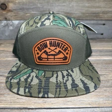 BOWHUNTER MOSSY OAK GREENLEAF CAMO LEATHER PATCH 7 PANEL SNAPBACK HAT