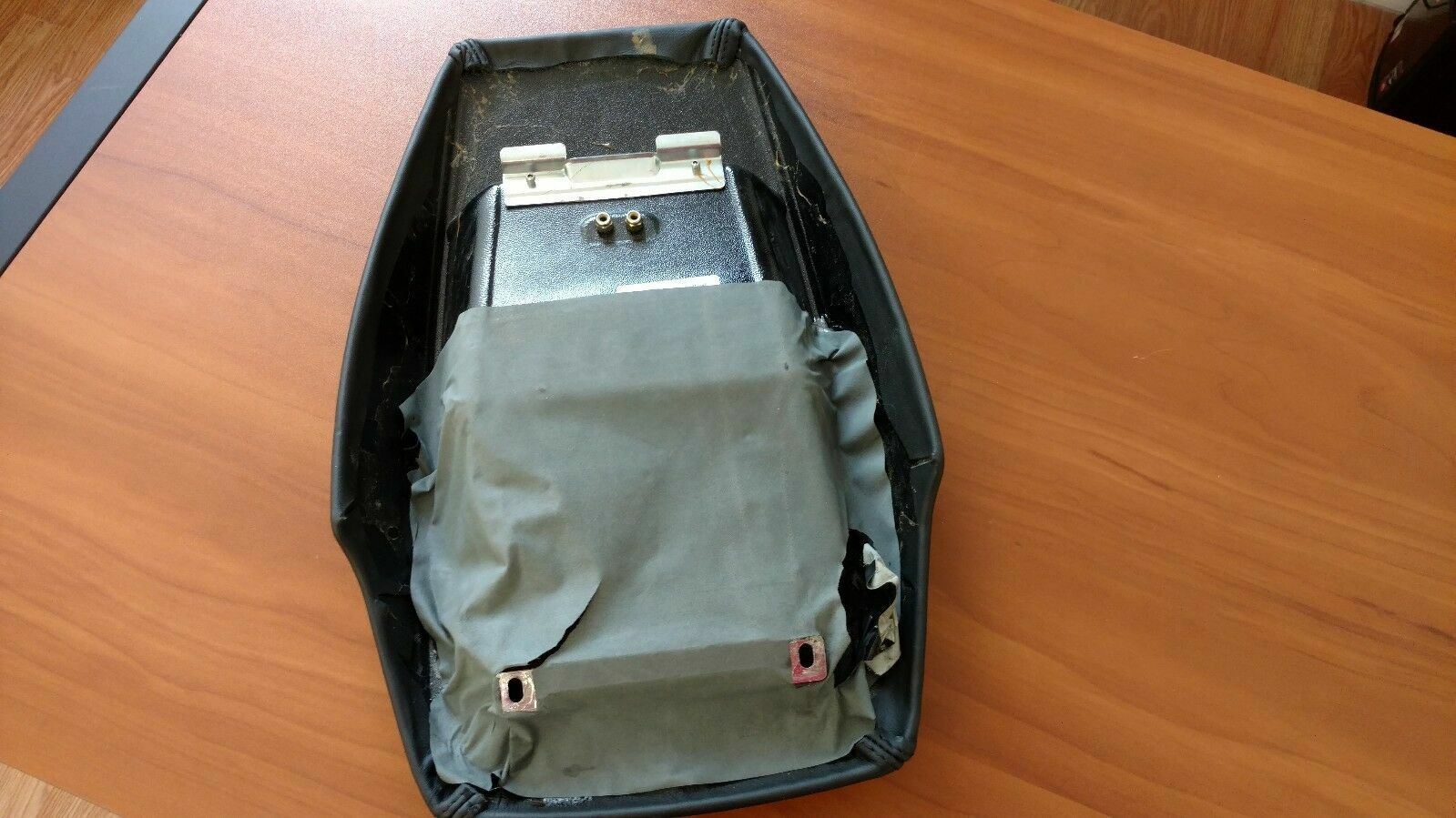 LAMBORGHINI MURCIELAGO LP640 INTERIOR GLASSES BOX LIGHT COVER OEM 418947105A