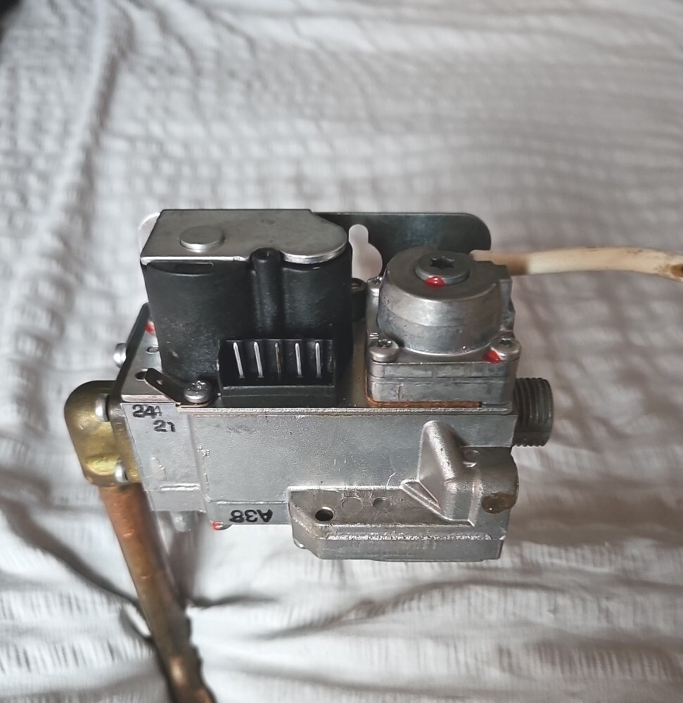 Gas Valve Ideal Icos System He24 IDEAL ISAR HE 24 30 35 ICOS