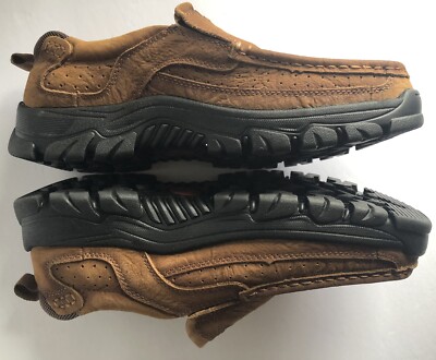 Mens brown slip on casual Outdoor Hiking walking shoe US  display picture 3