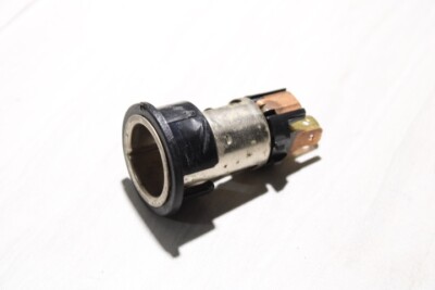 1998-2003 Nissan Altima cigar lighter power outlet 25331-9B910 oem e73
