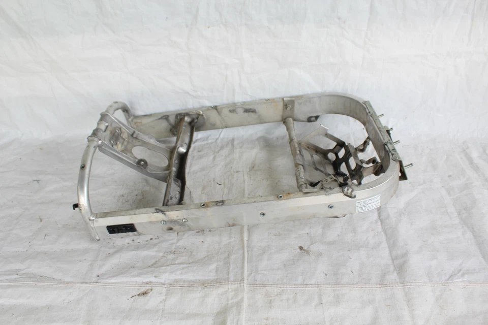 2008 YAMAHA APEX MTX STEERING GATE / FRAME SUPPORT BRACKET - Image 3 of 4