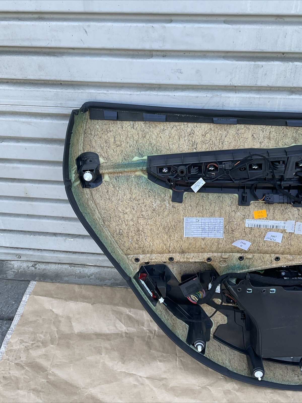 14-21 Maserati Quattroporte Rear Right Interior Door  Panel Leather Oem