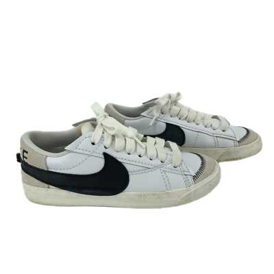 Nike White & Black Athletic Sneakers | Classic Style, Size 8