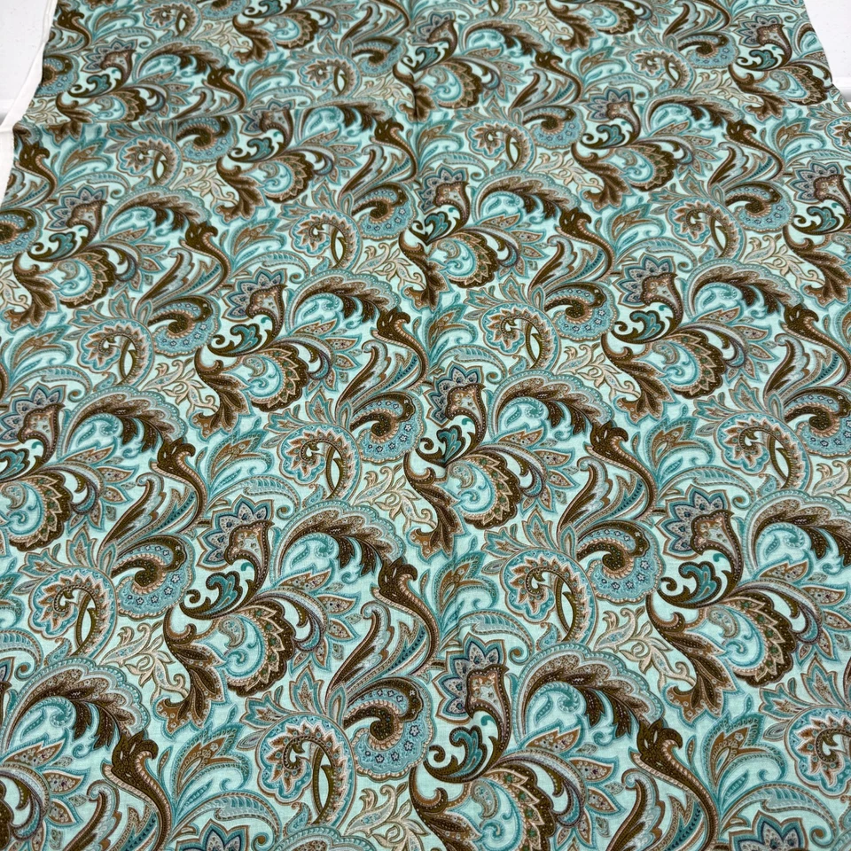 fabric green floral paisley feather quilting cotton 46x72 2 yards - Image 3 of 4