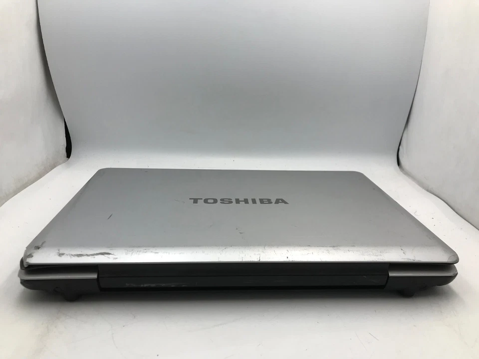 Toshiba Satellite L455D AMD Sempron SI-42 15.6" 1 Gb RAM - ARRANCA A LA BIOS -MZ Foto 4 de 4