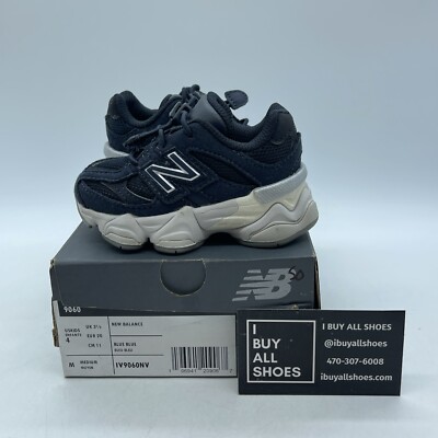 【美品】ニューバランス 9060 ネイビー New Balance 9060 ネイビー箱付き