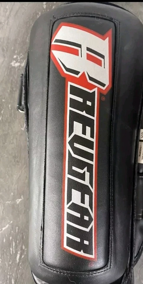 Espinilleras de gel Revgear con empeine (talla S) MMA Muay Thai artes marciales Foto 3 de 4