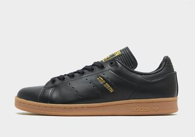 Authentische Adidas Originals Stan Smith  (Herren Größen: UK 9,5 & 11) schwarz/gummi