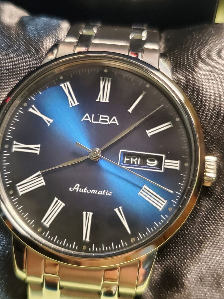 Brand New Seiko Alba 5 Bar Ref.Y676-X028 Stainless Steel Brand New Seiko Alba 5 Bar Ref.Y676-X028 Stainless Steel