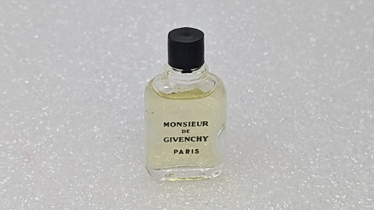Monsieur de Givenchy Men Eau De Toilette Mini Cologne ml