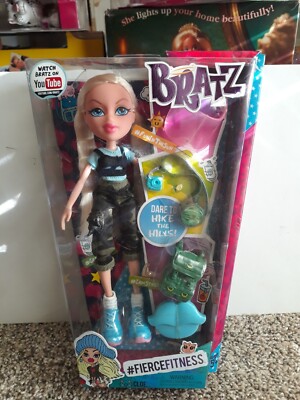 Bratz Doll Cloe Fierce Fitness MGA Entertainment 2015 Hiking Explorer Themed NEW