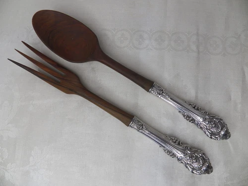 WALLACE SIR CHRISTOPHER STERLING SILVER HANDLE 2 PC. SALAD SET 10 7/8" NO MONO