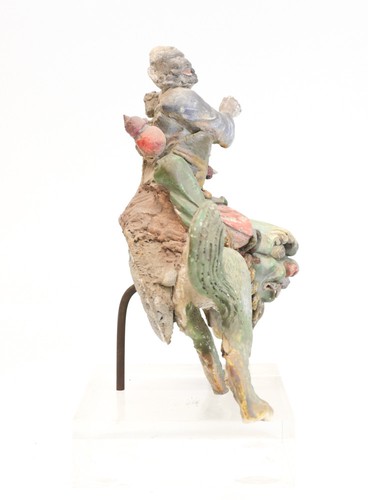 19th c Chinese Polychrome Stucco Roof Figure figure seated on a Dragon / Lion - Picture 3 of 4
