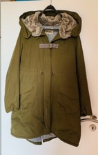 R95th Winter Parka gefüttert mit Kapuze parkagrün Größe 40 neuwertig